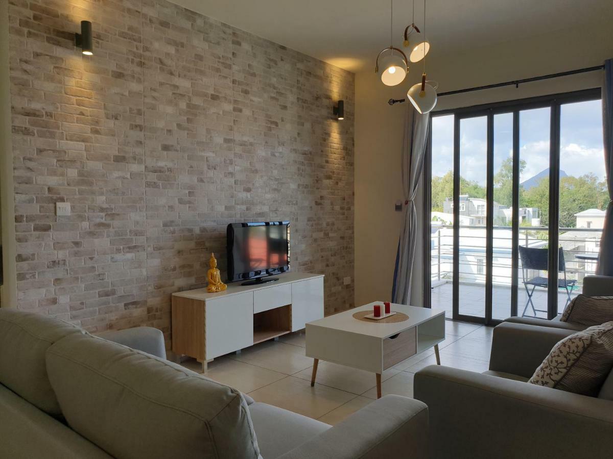 Westwood Luxury Penthouse With Private Roof Top Ref 15847 Flic en Flac Exterior photo